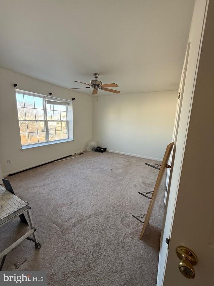 675 Widener Ln - Photo 7 of 10