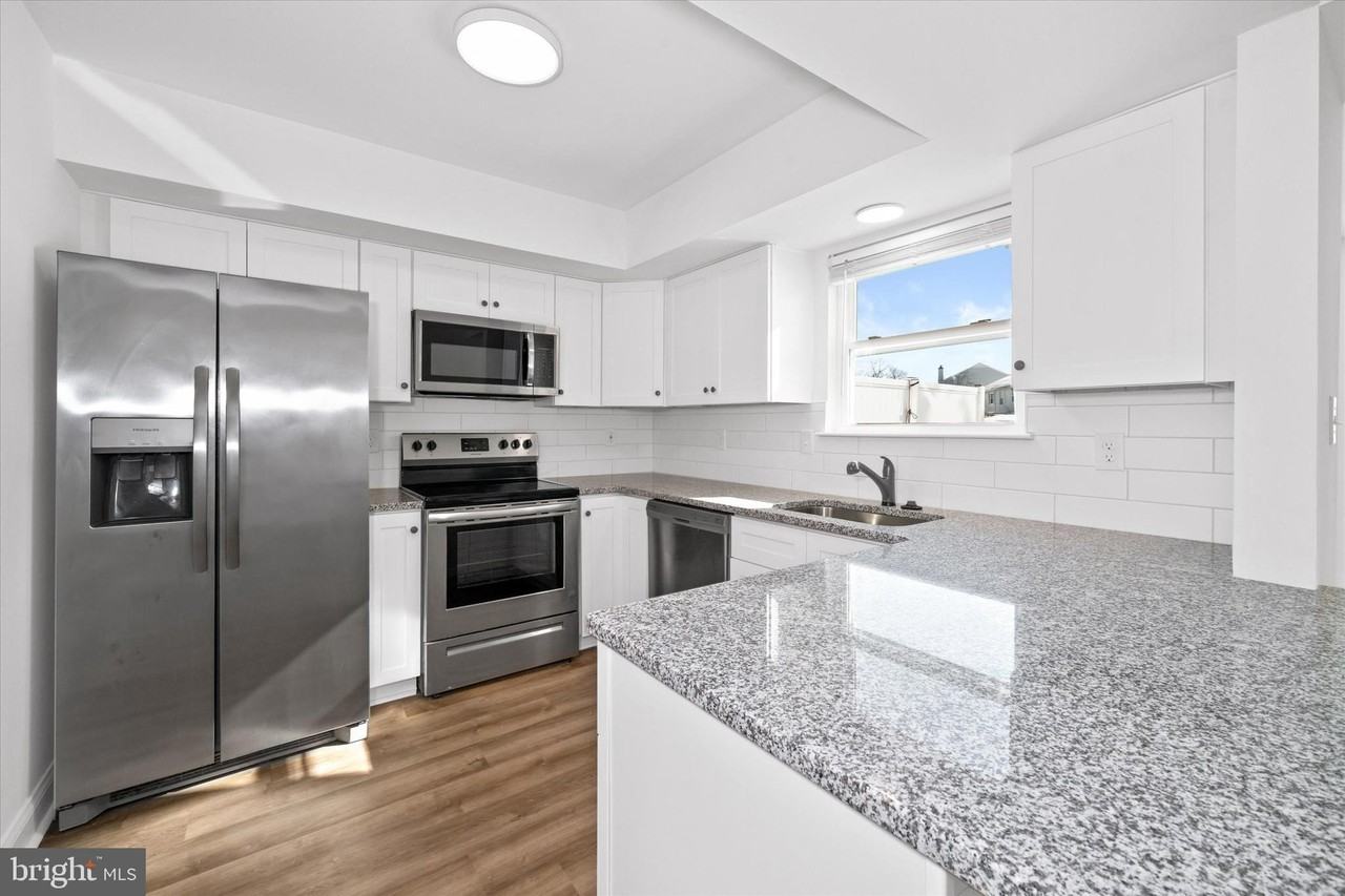 11 Wedgefield Ct - Photo 7 of 26