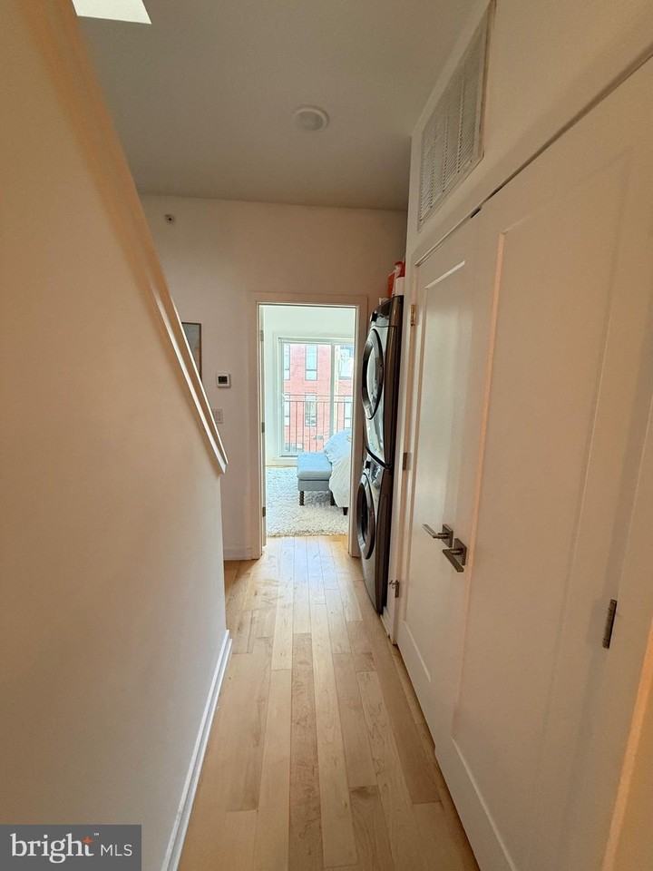 966 N Marshall St Unit C #C - Photo 7 of 16