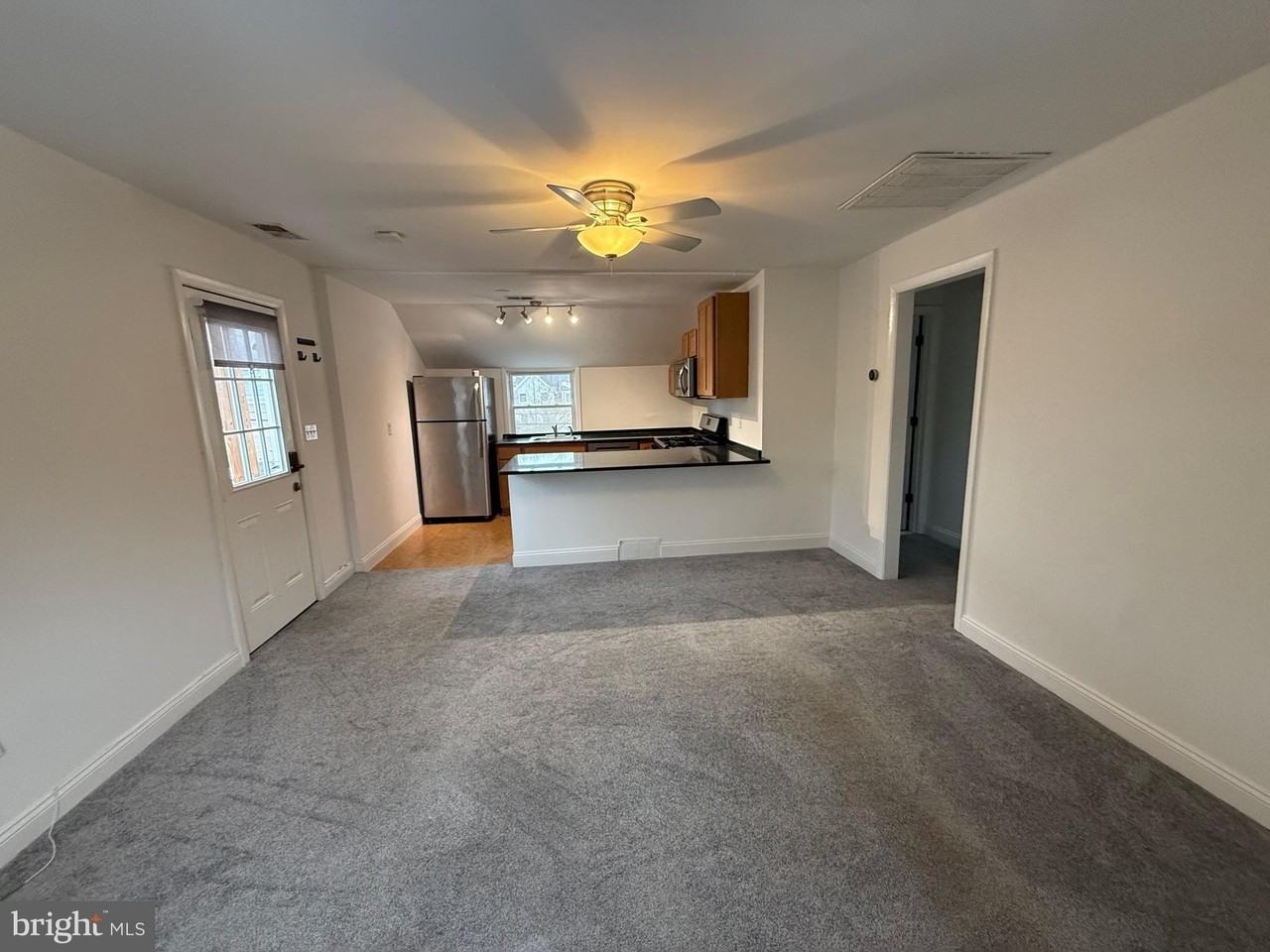 2616 Arlington Blvd Uppr Apt - Photo 6 of 18