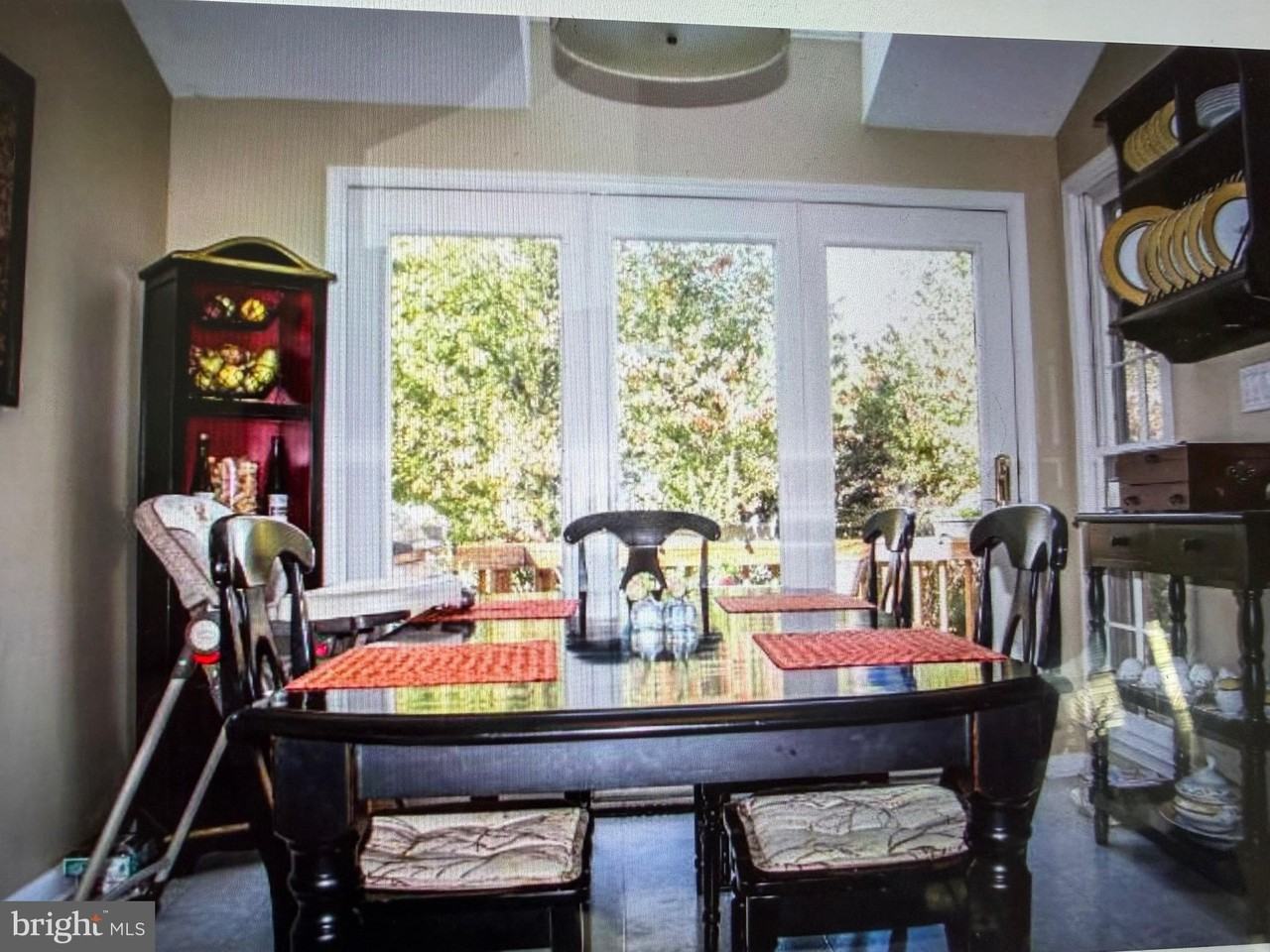 6236 Walkers Croft Way - Photo 3 of 16