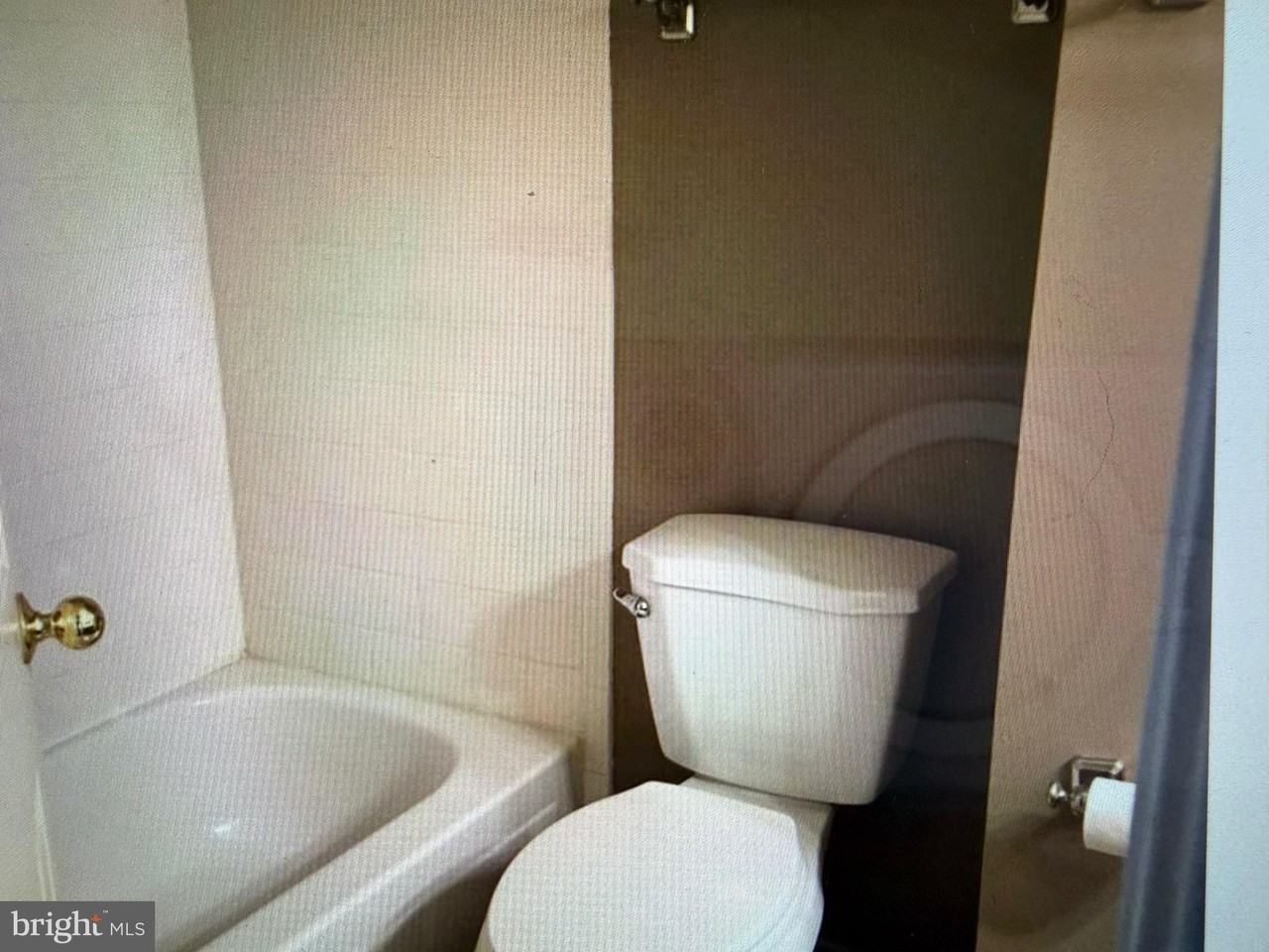 6236 Walkers Croft Way - Photo 7 of 16