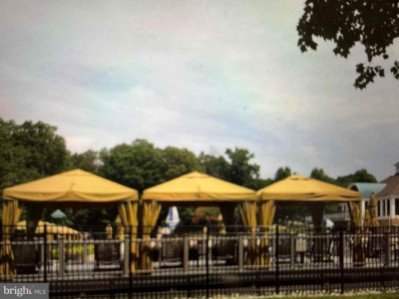 6236 Walkers Croft Way - Photo 4 of 25