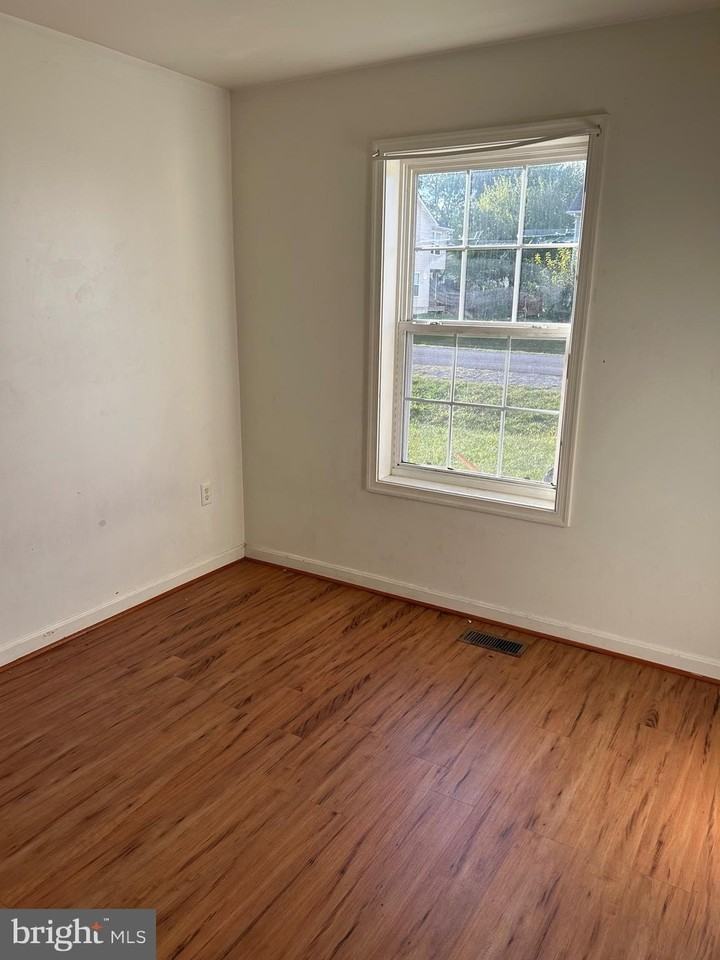 147 Whirlwind Dr Unit A #A - Photo 4 of 9