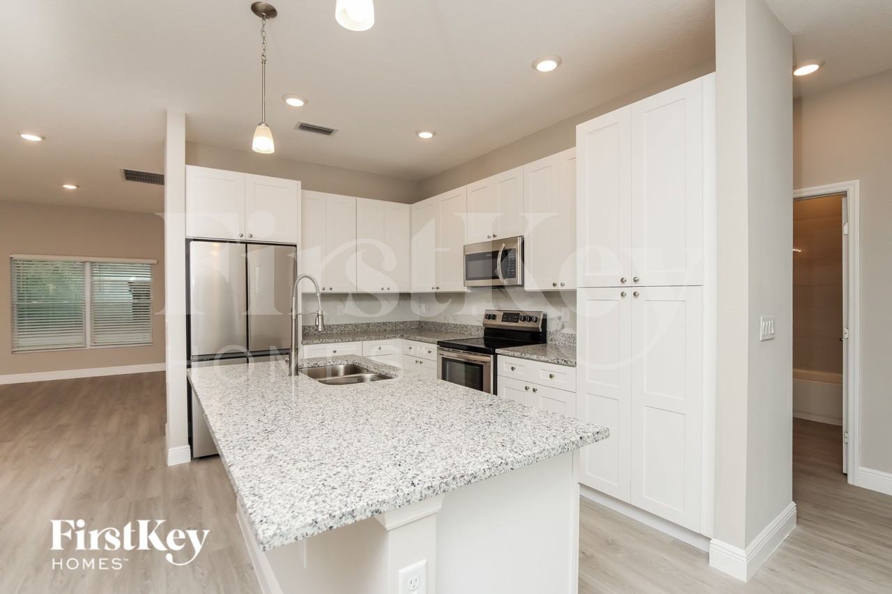 150 Warwick St Se - Photo 6 of 16