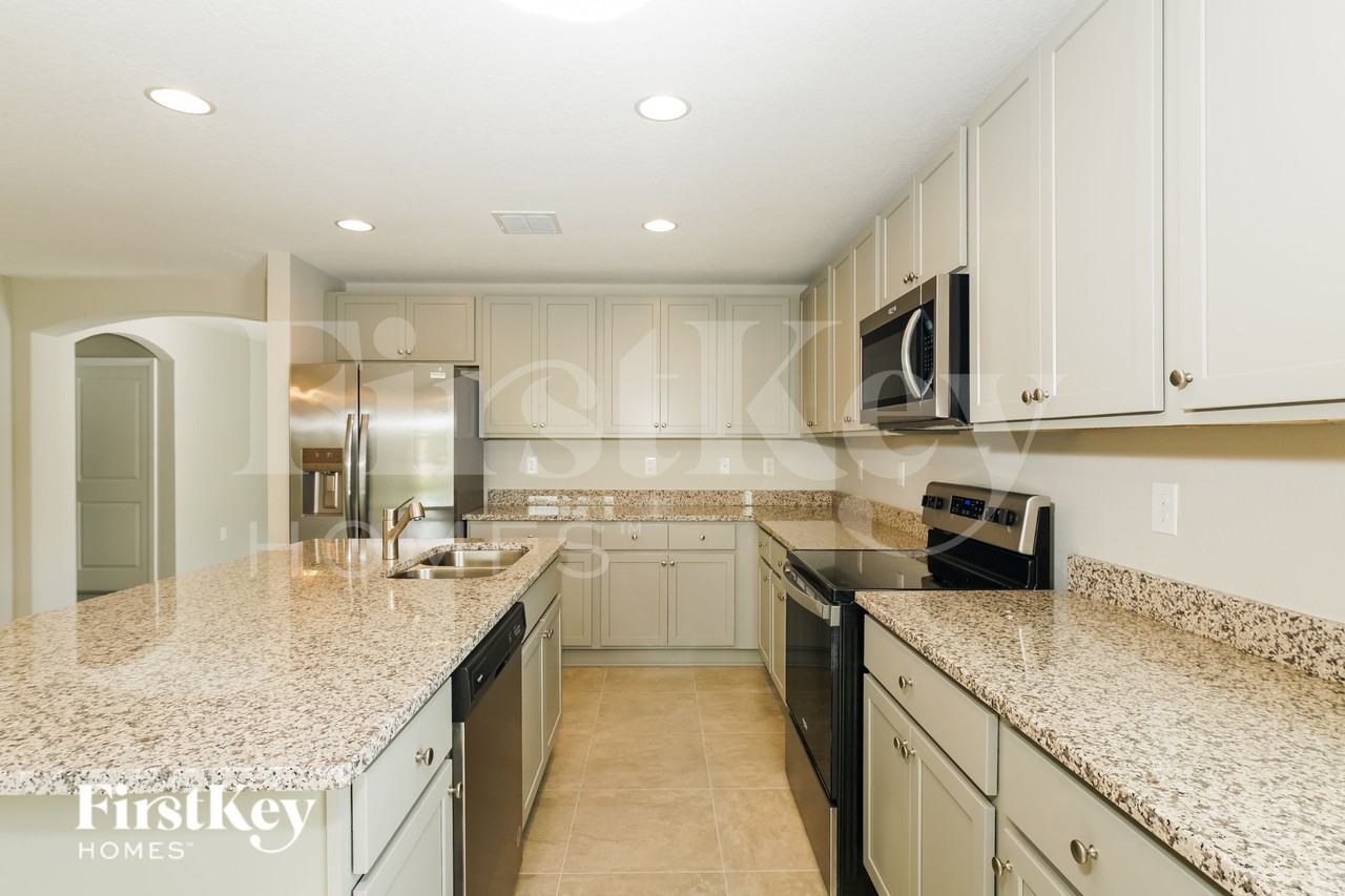 171 Southern Breeze Loop - Photo 6 of 16