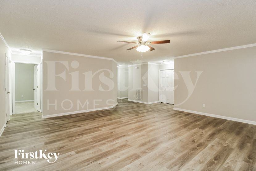 5200 Orchard Ridge Ln - Photo 2 of 15