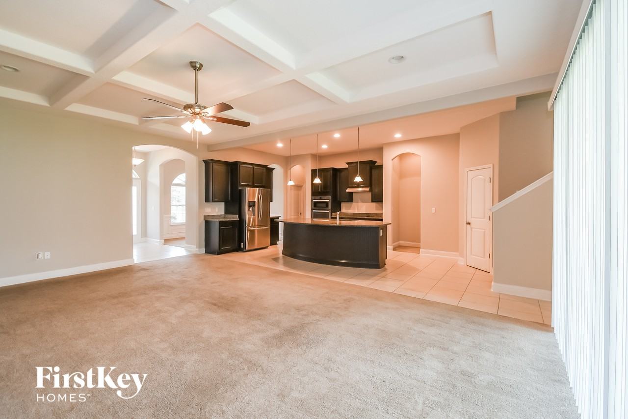 4302 Song Sparrow Dr - Photo 4 of 15