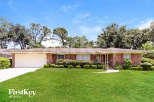 featured image of 959 Parkridge Cir E