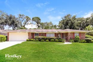 959 Parkridge Cir E - Photo 1 of 1