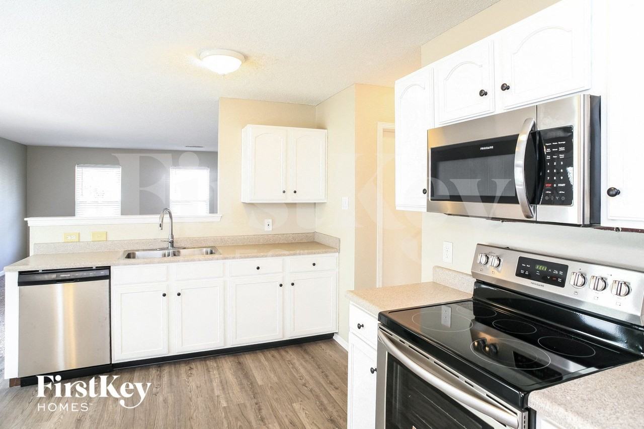 13361 All American Rd - Photo 5 of 15