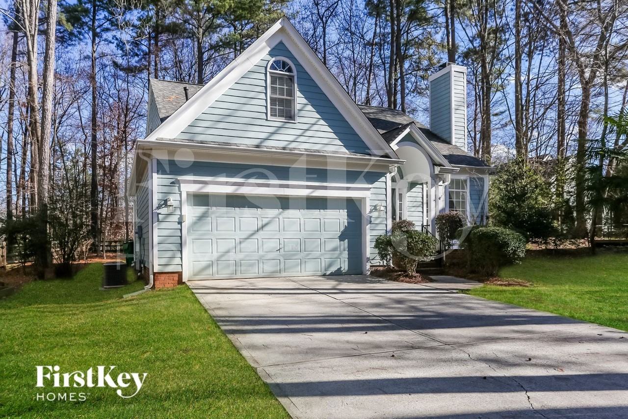 6010 Elm Cove Ln - Photo 2 of 15