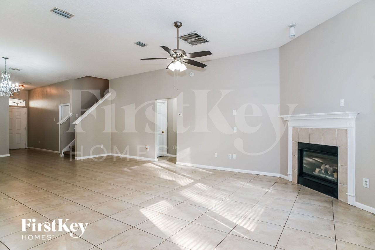 887 Candlebark Dr - Photo 3 of 16