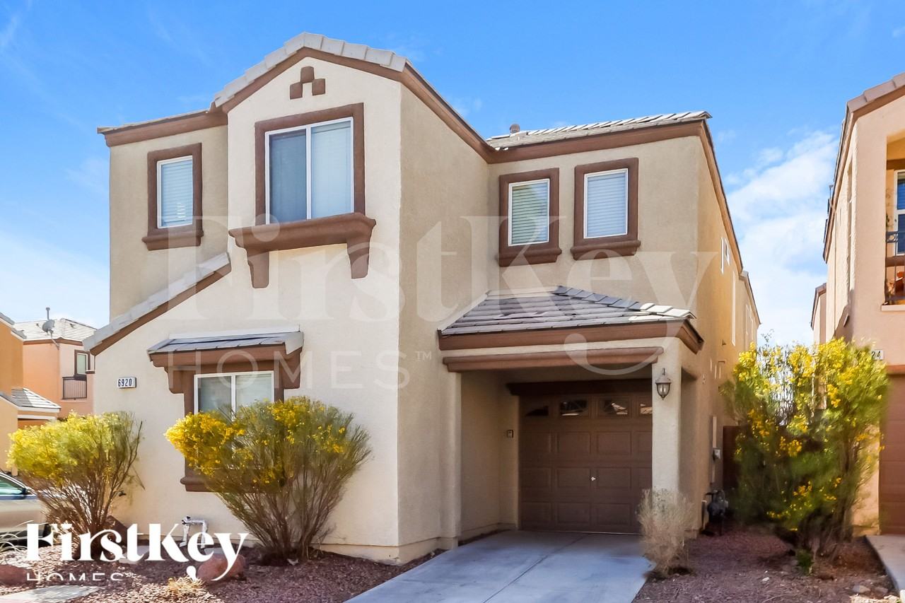 6920 Dancing Cloud Ave - Photo 3 of 16