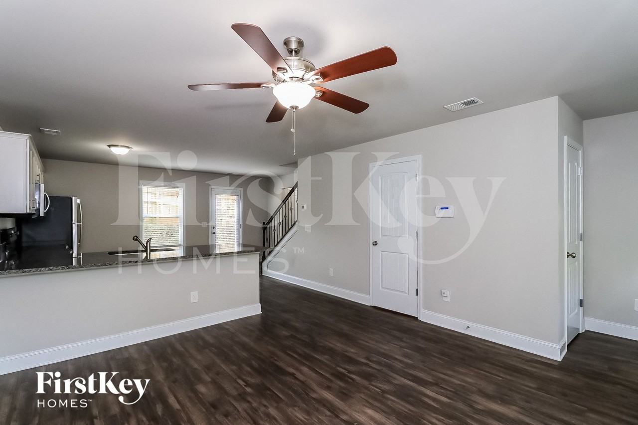 6690 Sawnee Way - Photo 5 of 15