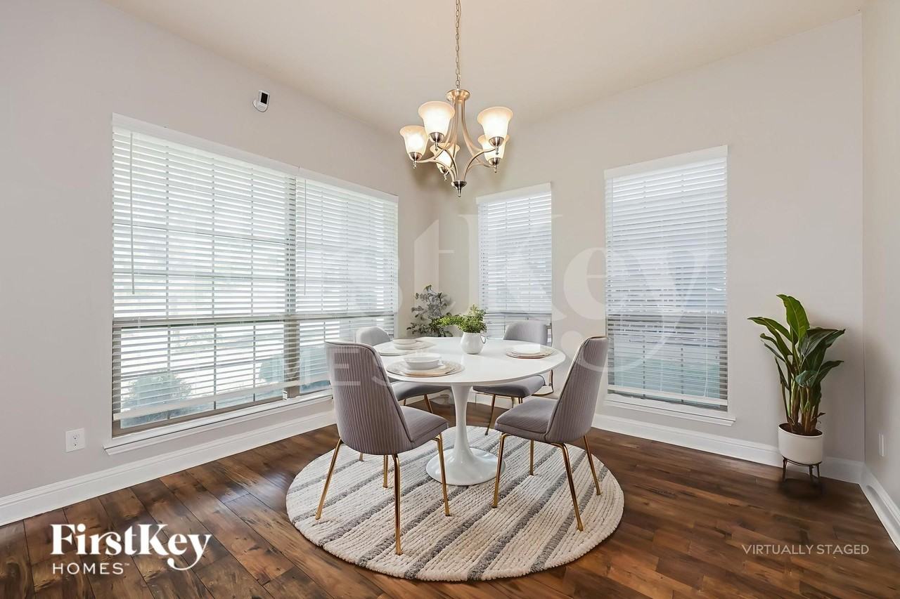 614 Canvas Ct - Photo 6 of 19