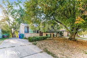 featured image of 3003 Falcon Bridge Dr