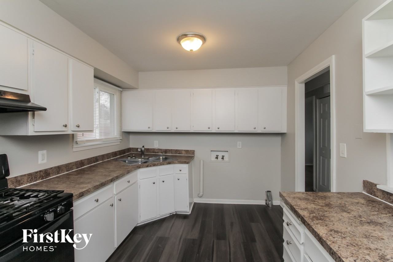 21 Thrush Rd - Photo 5 of 15