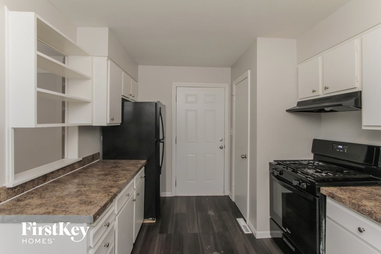 21 Thrush Rd - Photo 6 of 15