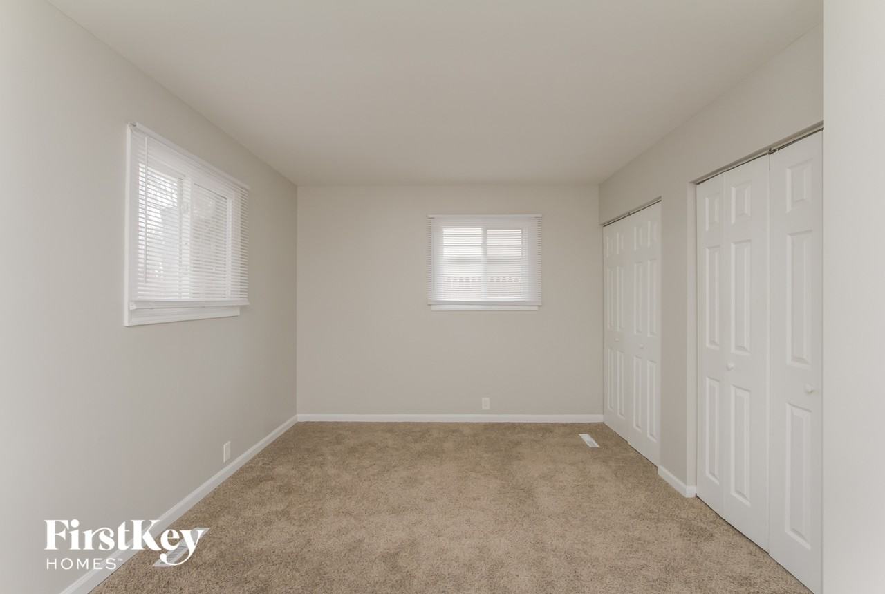 21 Thrush Rd - Photo 7 of 15