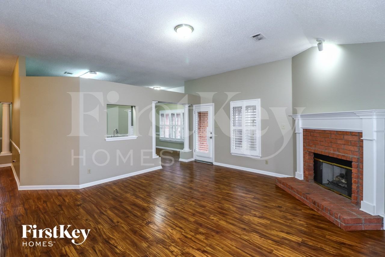 1529 Appling Wood Cv S - Photo 5 of 18