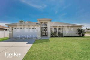 featured image of 1016 Sw 37th Ter