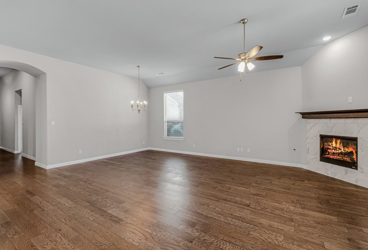 1020 Hawks Way - Photo 7 of 24