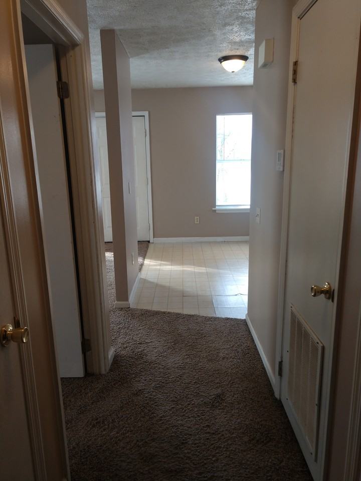 709 Littlebrook Rd #3 - Photo 6 of 11