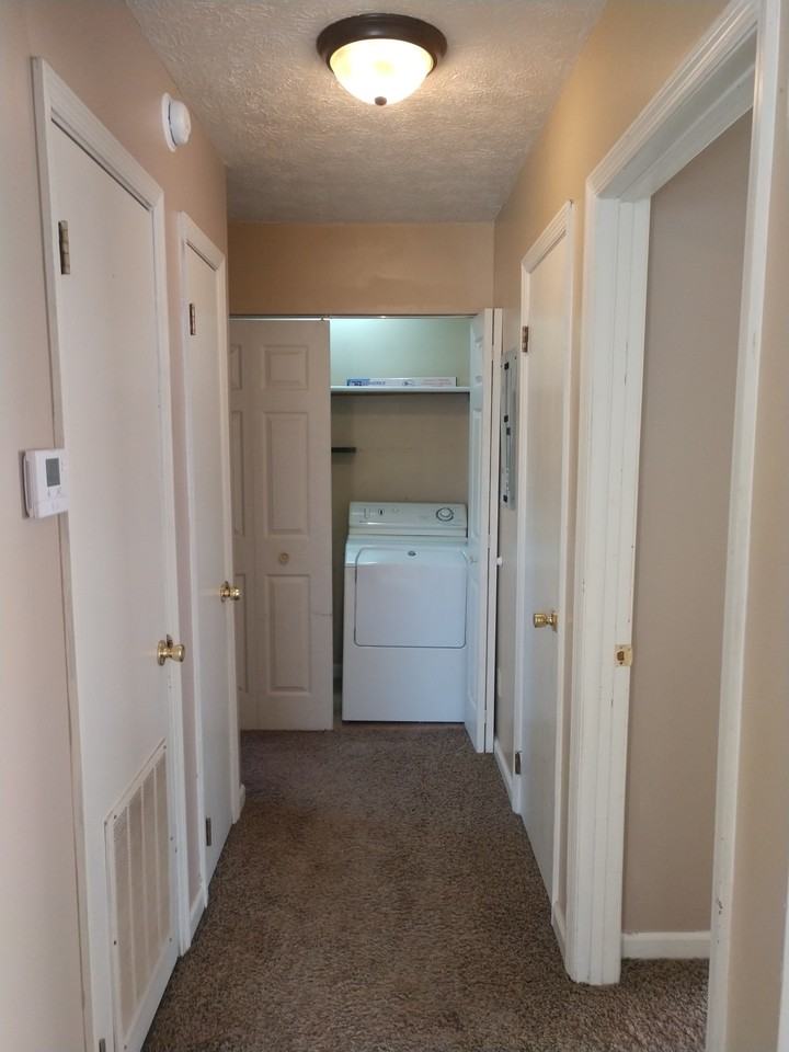 709 Littlebrook Rd #3 - Photo 7 of 11