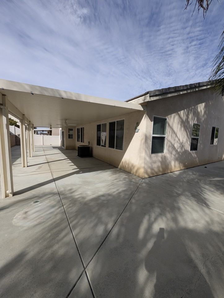 1468 Burns Ln - Photo 7 of 42