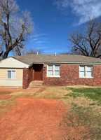 featured image of 2119 Ne 26th St