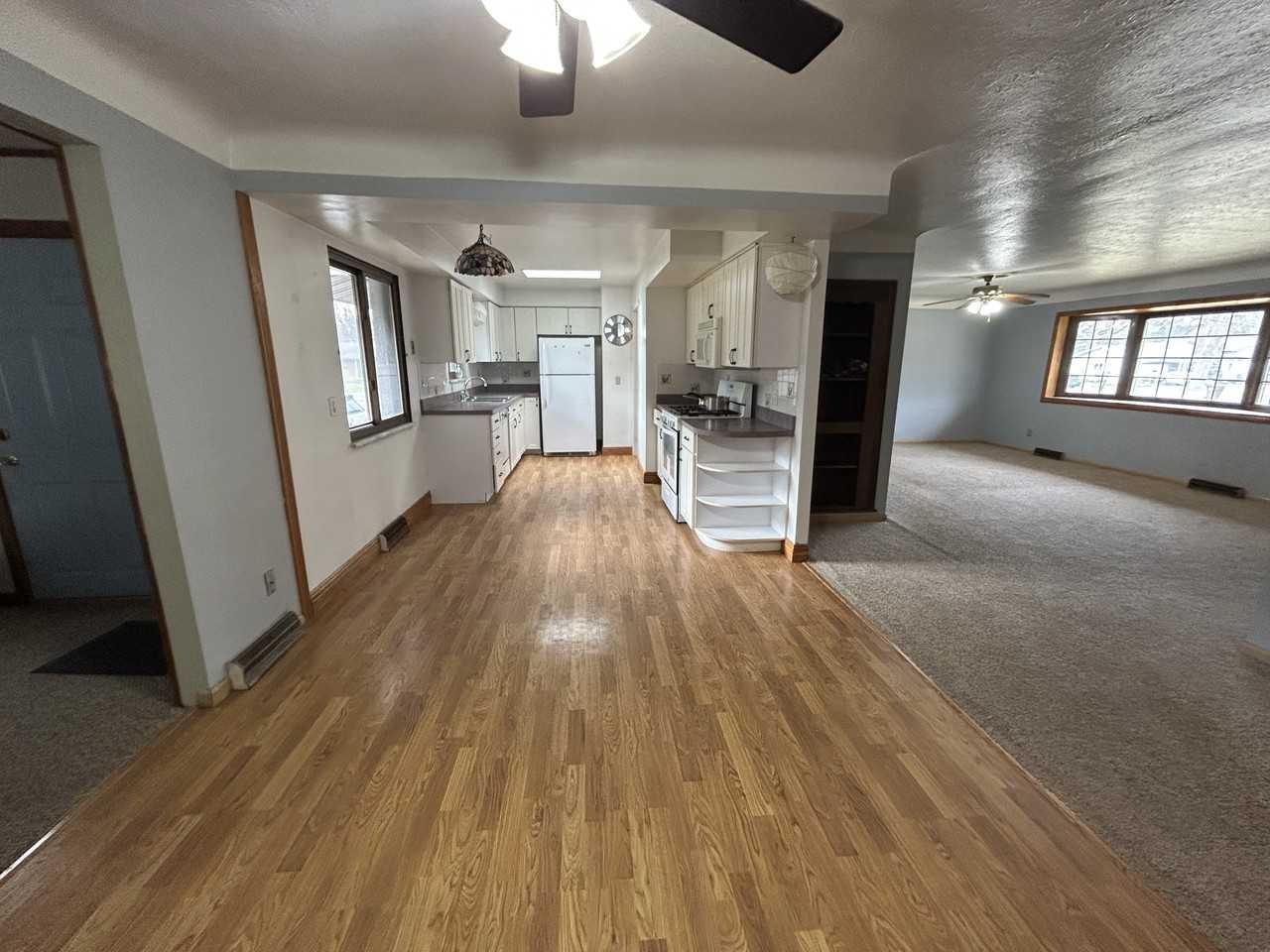 25922 Yeoman Drive - Photo 3 of 14