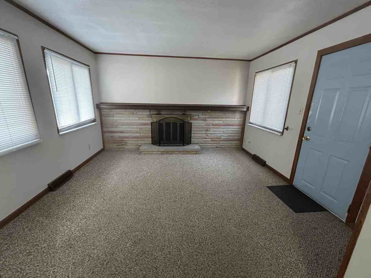 25922 Yeoman Drive - Photo 6 of 14