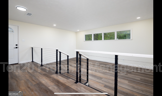 4228 Debby St - Photo 4 of 15