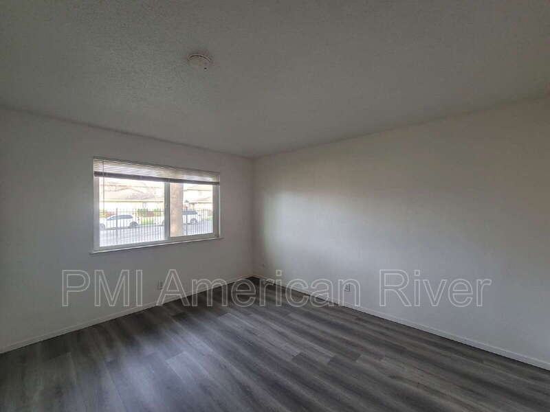 2803 Norcade Cir #1 - Photo 7 of 12