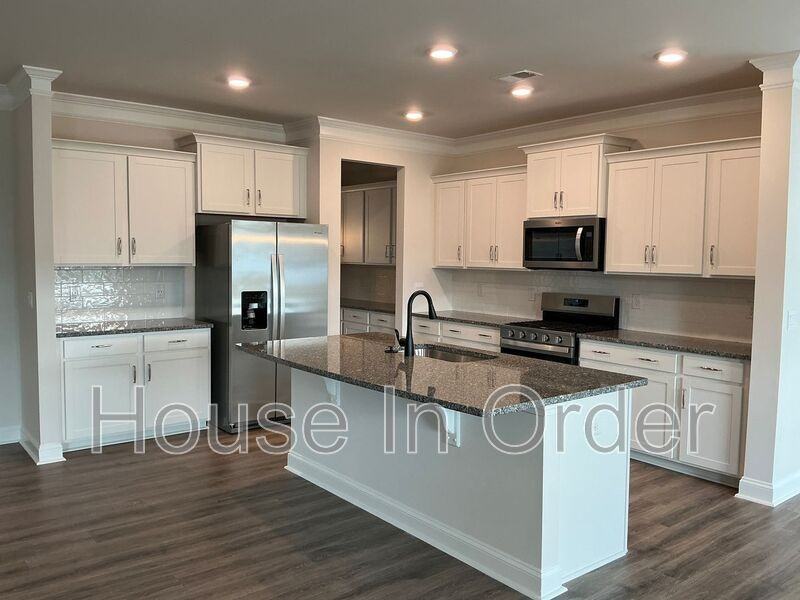 41 Silverthorne Ct - Photo 5 of 36