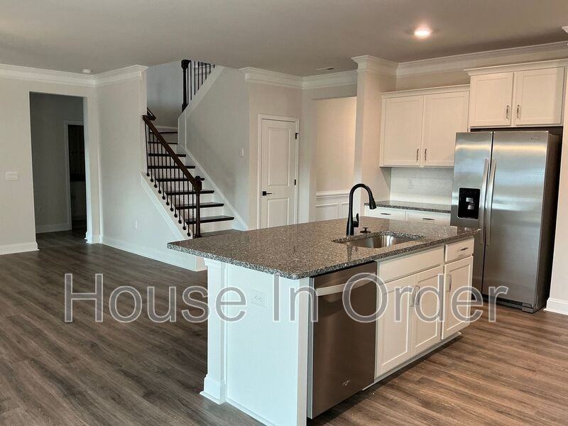 41 Silverthorne Ct - Photo 7 of 36