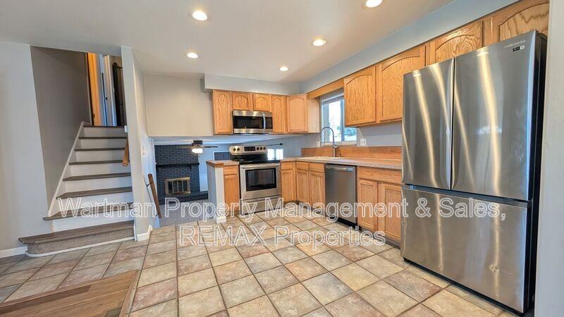 1455 Babcock Rd - Photo 3 of 23