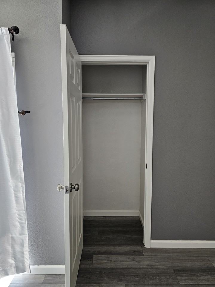 2428 W 82nd Pl #2D - Photo 5 of 22