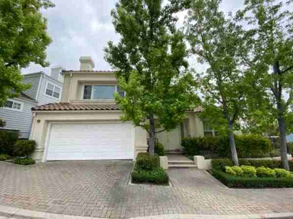 11734 Folkstone Ln - Photo 5 of 24