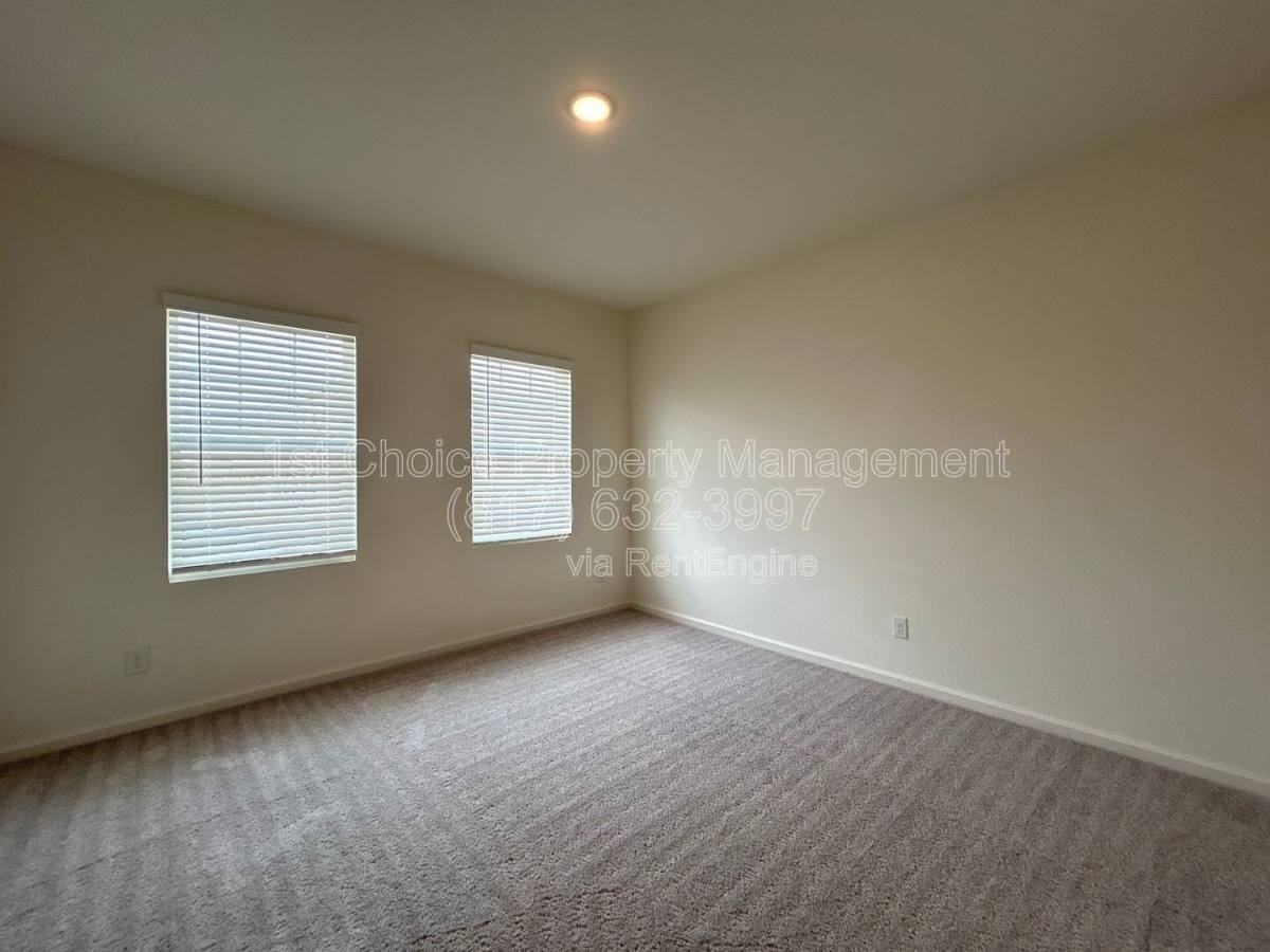 10329 Burnfoot Ln - Photo 3 of 10