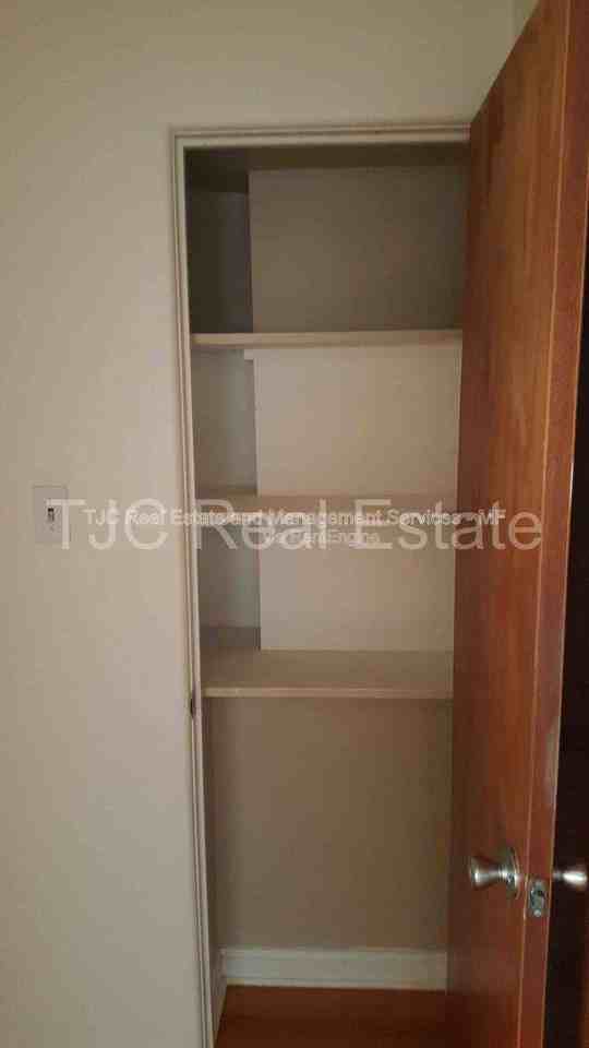 1215 S Jackson St - Photo 7 of 10