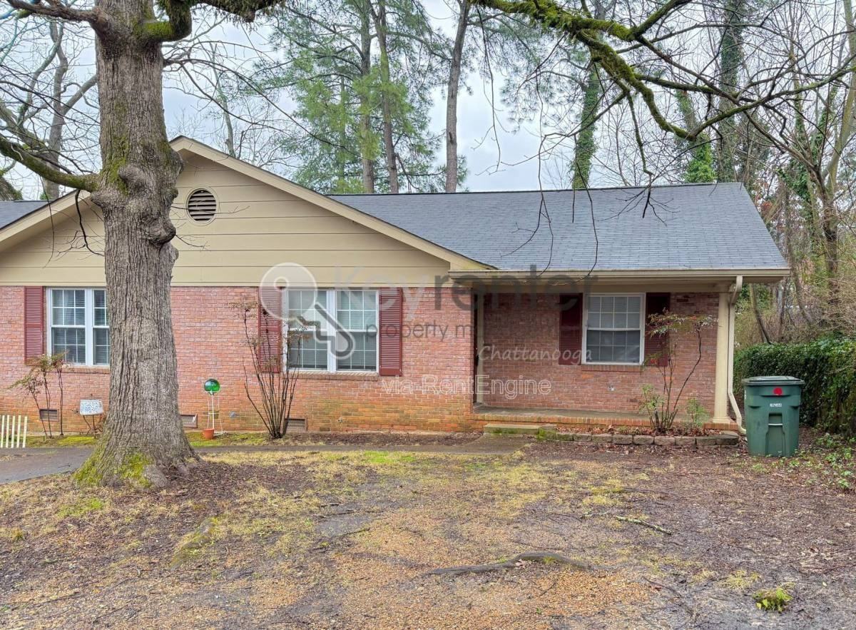 3608 Chumley Ln #B - Photo 2 of 10