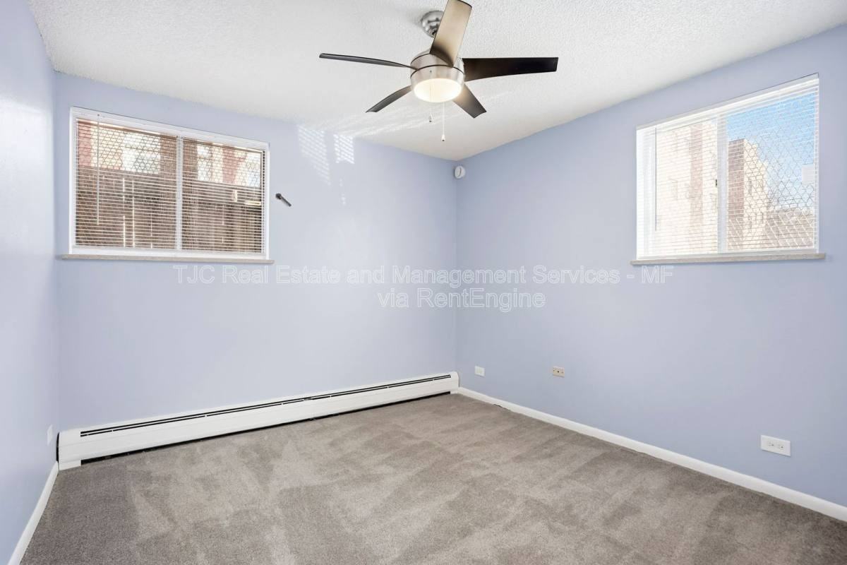 970 N Downing St #5 - Photo 7 of 10