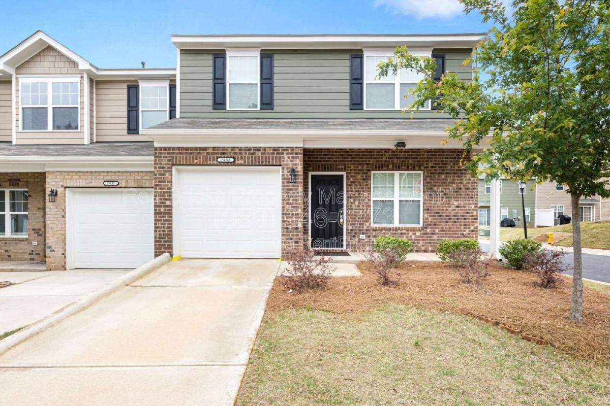 7433 Sienna Heights Pl - Photo 2 of 10