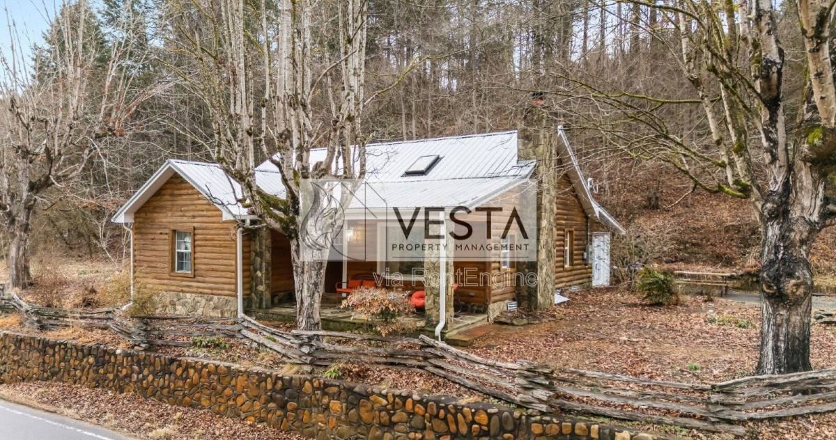 460 Nc 208 Hwy - Photo 2 of 10