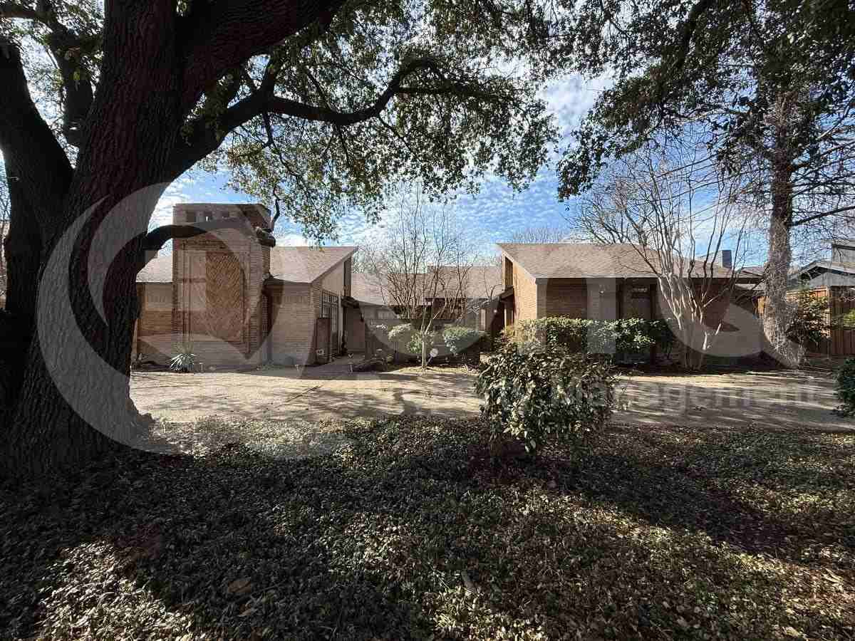 16411 Lauder Ln #2 - Photo 3 of 10