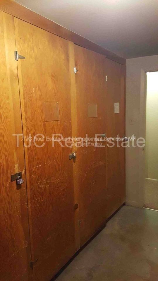 42 N Pearl St #201 - Photo 7 of 10