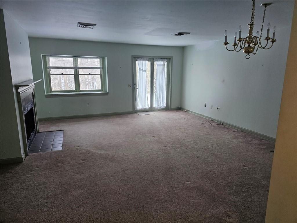 37 Lawton Brook Ln - Photo 2 of 18