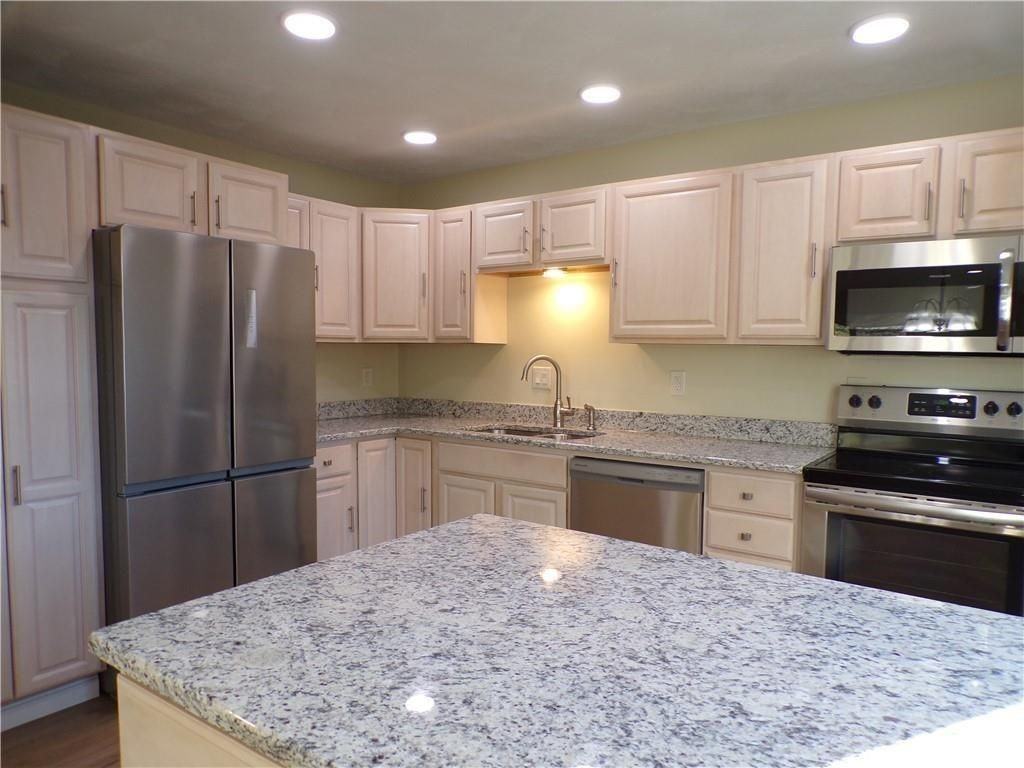 144 Edaville Ct - Photo 3 of 43